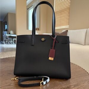NWT ROBINSON PEBBLED SATCHEL Black Leather Tote Bag